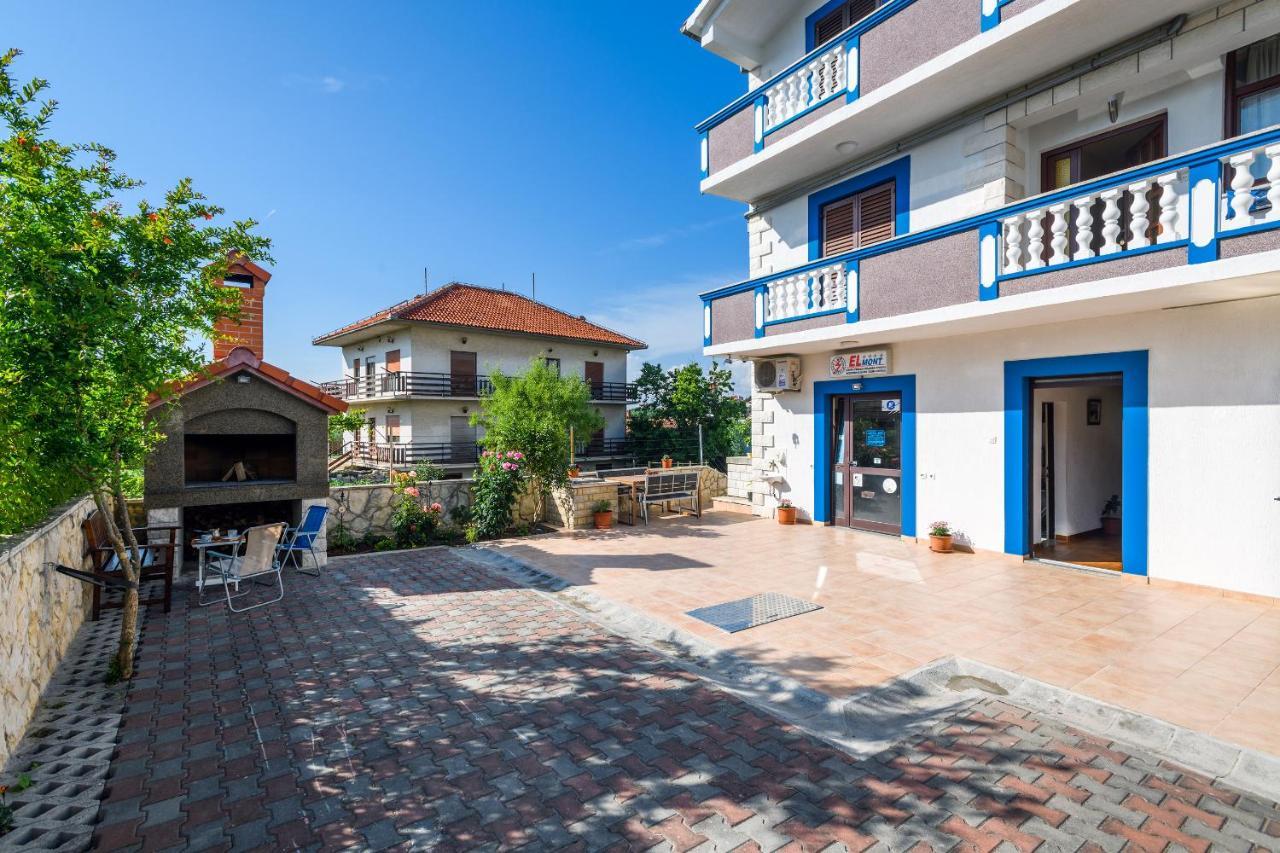 Apartmani Nena Задар Екстериор снимка