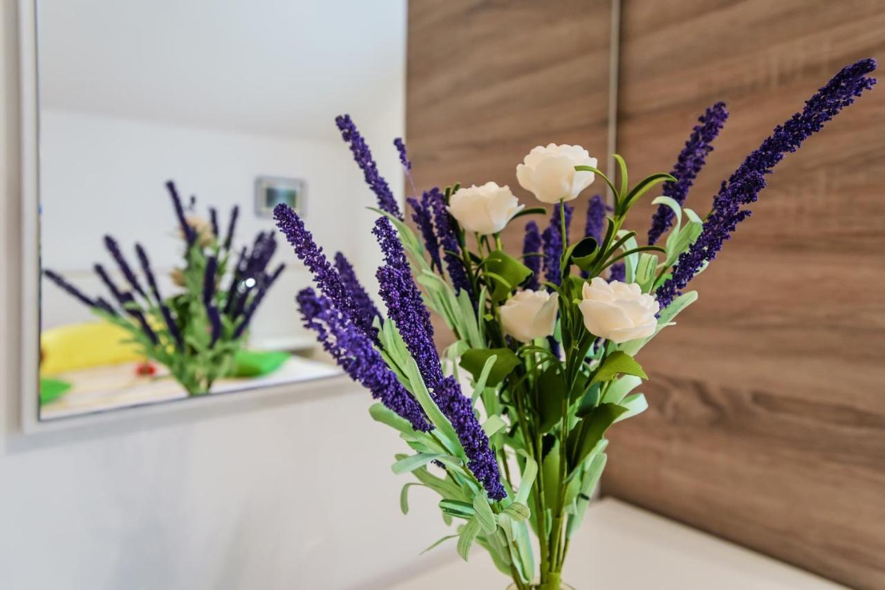 Apartmani Nena Задар Екстериор снимка