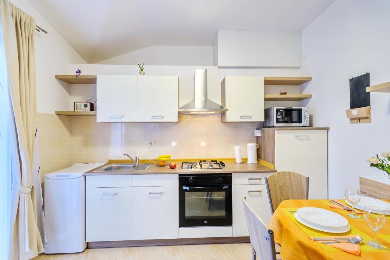 Apartmani Nena Задар Екстериор снимка