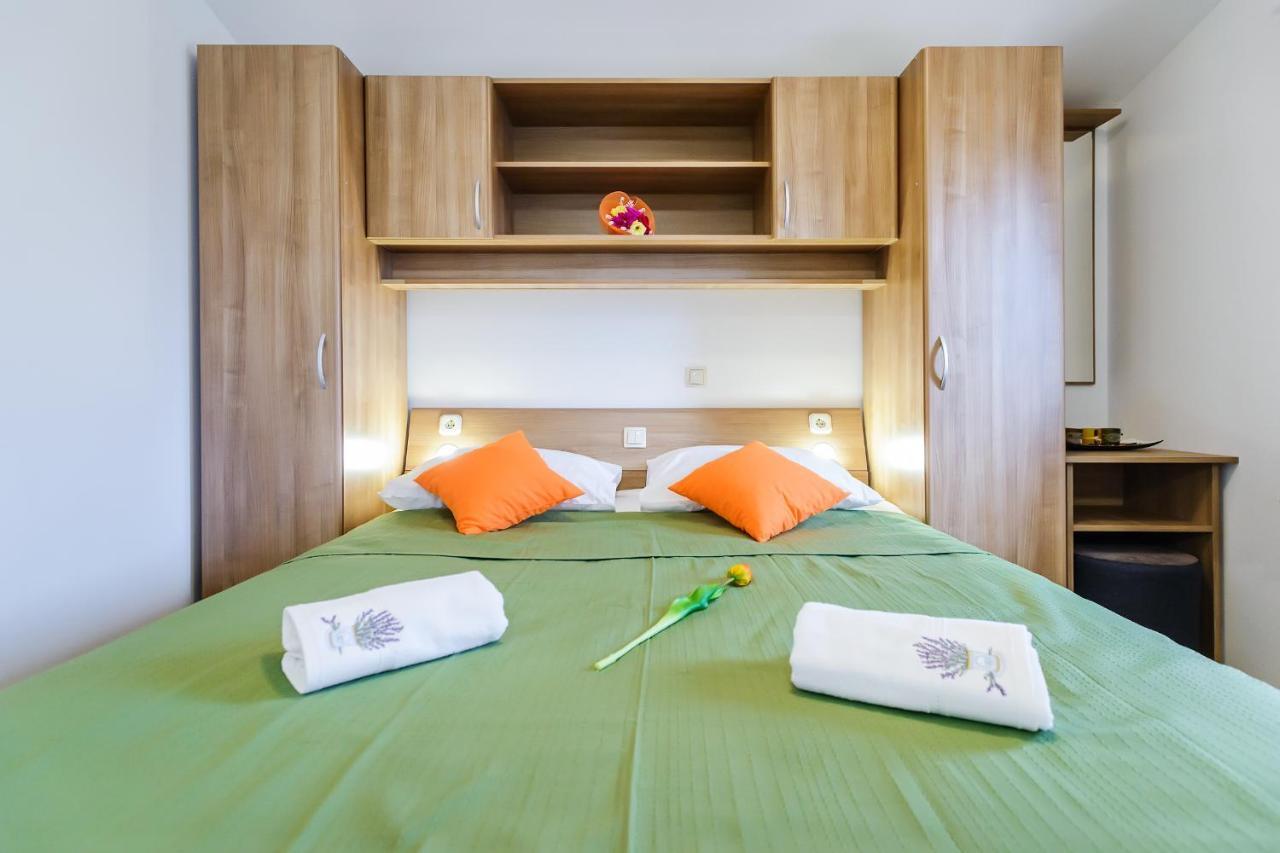 Apartmani Nena Задар Екстериор снимка