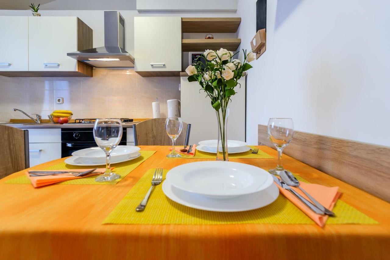 Apartmani Nena Задар Екстериор снимка