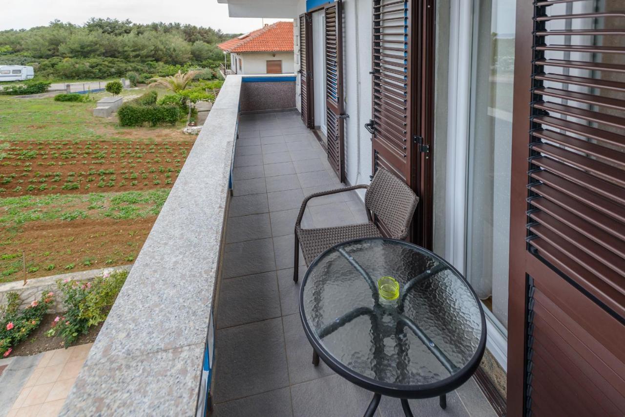 Apartmani Nena Задар Екстериор снимка