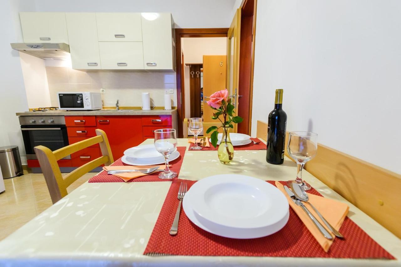 Apartmani Nena Задар Екстериор снимка